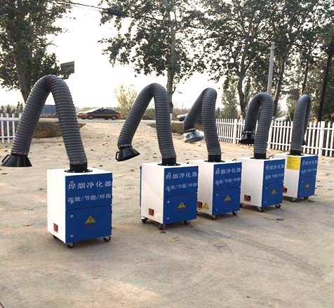 工业除尘器一般靠什么清理灰尘